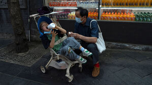 "중국, 자녀 1명당 연 68만 원 육아수당 전국서 시행 계획"