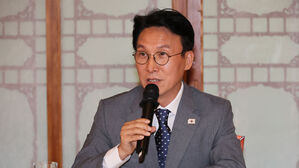 김 총리, 첫 고위당정 주재&hellip;"대통령실 포함 당정은 한몸"