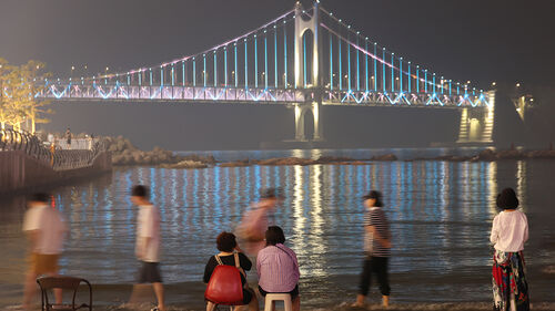 간밤 서울 '최저' 기온이 29도 육박…오늘도 푹푹 찐다