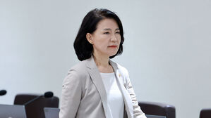 이진숙, 국무회의 배석 제외에 "아쉽다"&hellip;사퇴 요구는 일축