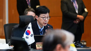 외교차관, 아세안 회의 참석&hellip;"한국 민주주의 회복력 신뢰에 감사"