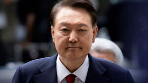 윤, 내란특검 소환 조사 또 불응…구치소 강제구인 나설 듯