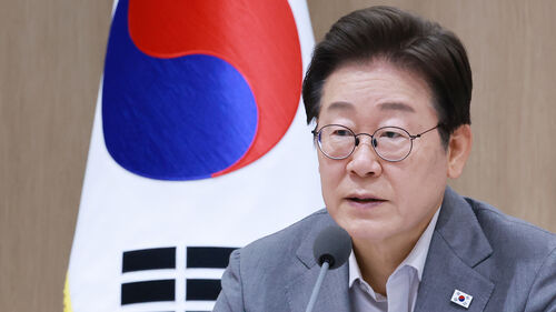 이 대통령 "헌법 정비할 때…국회 '국민중심개헌' 대장정 나서길"