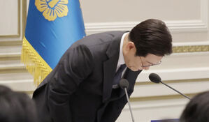 이 대통령 "정부 대표해 공식 사죄&hellip;656개 우주 기억할 것"