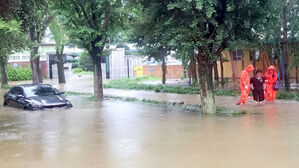 "영산강 범람 위기"&hellip;무안&middot;영암군, 주민 대피 권고