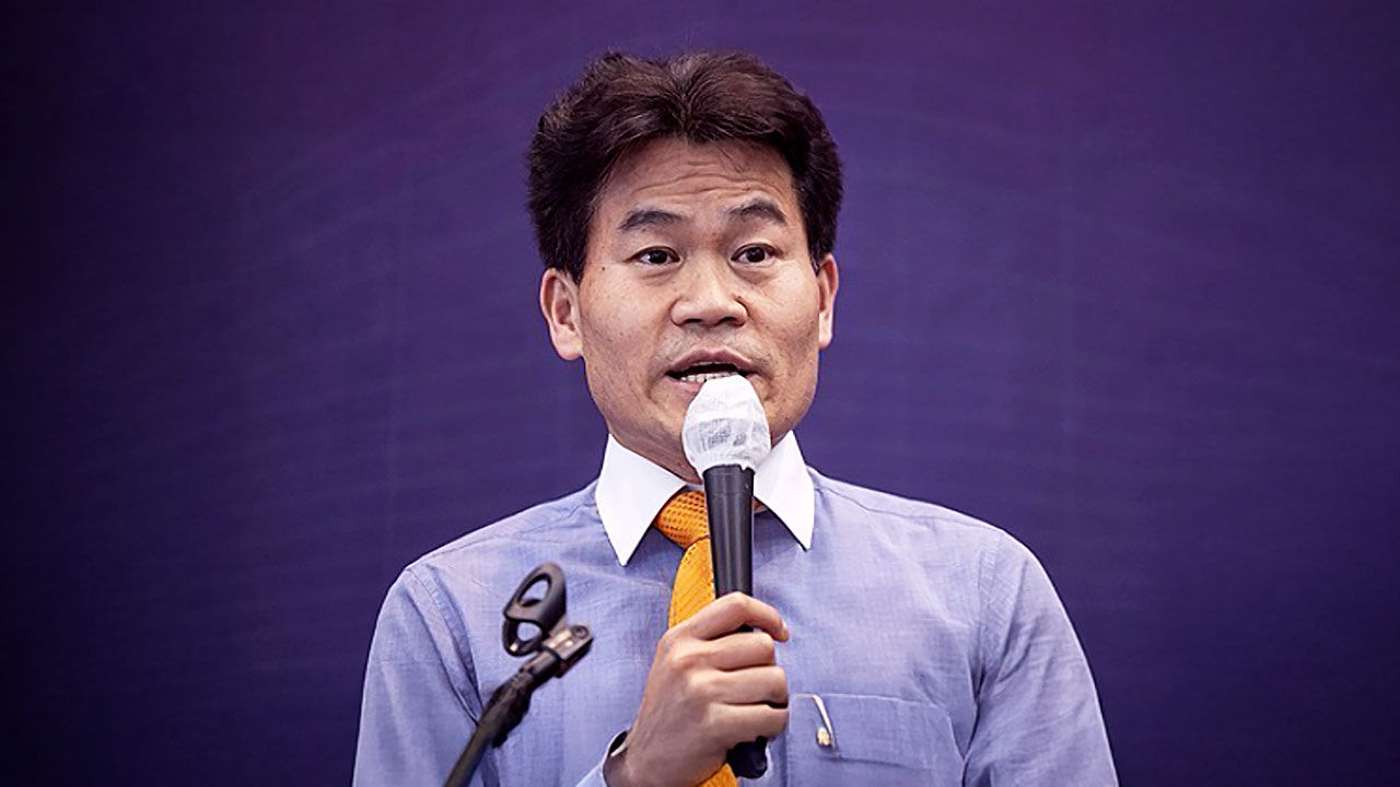 경찰, '공직선거법 위반 혐의' 전한길 소환 조사