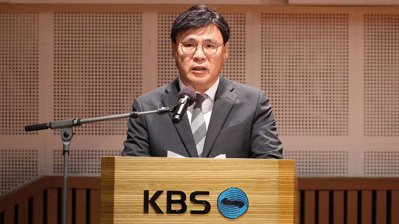 이 대통령, '김의철 KBS 전 사장 해임 무효 소송' 항소 포기