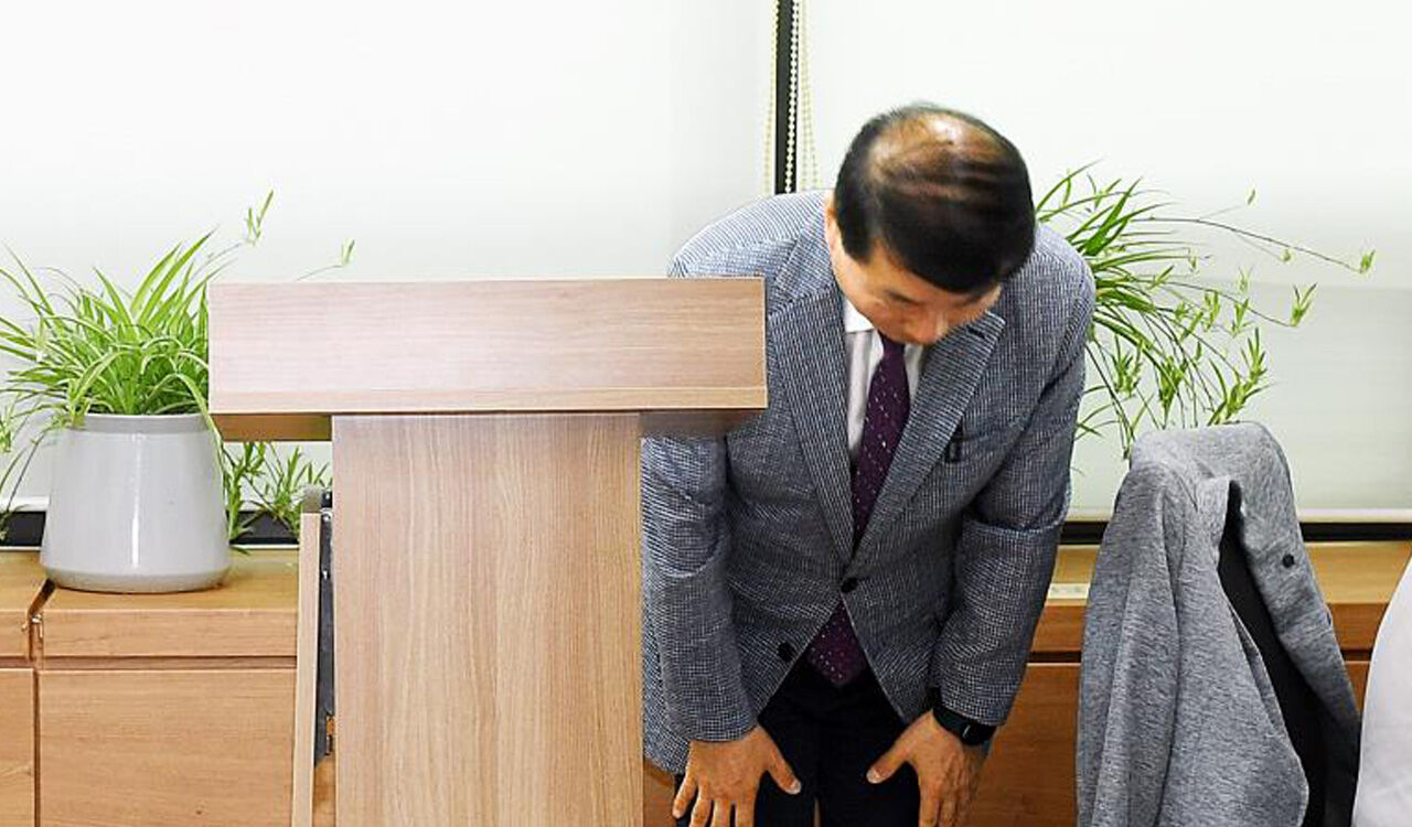 구리시장, 비상근무 중 야유회 참석 비판 일자 사과