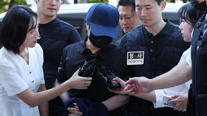 법정서 '사기 혐의' 코인업체 대표 흉기 습격&hellip;2심도 징역 5년