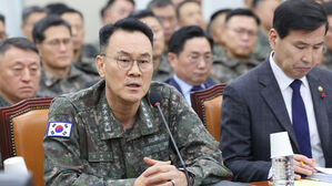 내란특검, '평양 무인기 의혹' 김명수 합참의장 참고인 조사