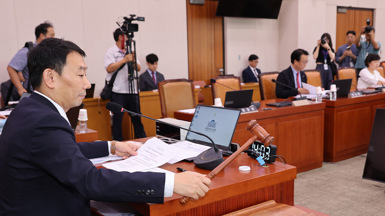 집중투표·감사위원 분리선출 상법 개정안, 여당 주도 법사소위 통과