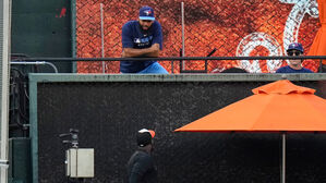 MLB 도밍게스, 더블헤더 1차전 트레이드→2차전 이적 신고식