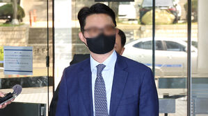 '김건희 청탁 의혹' 통일교 전 본부장 구속…"증거인멸 우려"