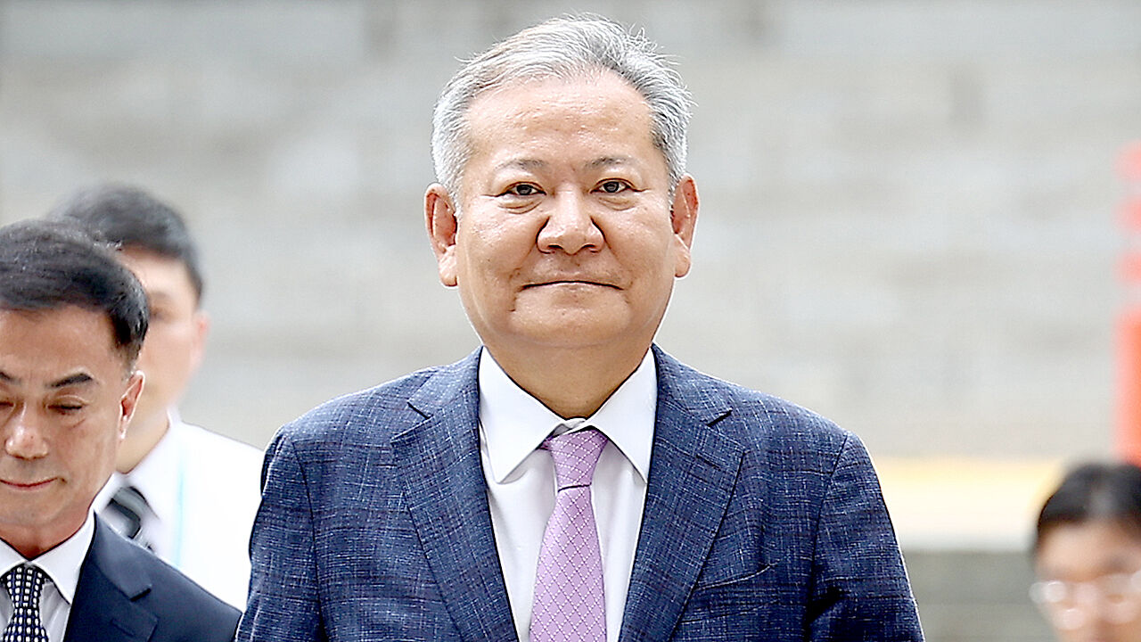 '내란 공모 혐의' 이상민 전 장관 구속…"증거인멸 염려"