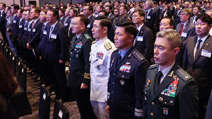 '항상 1등' 강신철 vs '내란 종식' 양용모&hellip;차기 합참의장은? [취재파일]