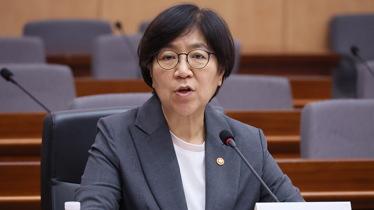 예산 소진에 중단됐던 <!HS>국민연금<!HE> '<!HS>실버론<!HE>' 재개…250억 원 증액