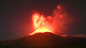 인도네시아서 화산 분화&hellip;화산재 10㎞ 높이로 치솟아