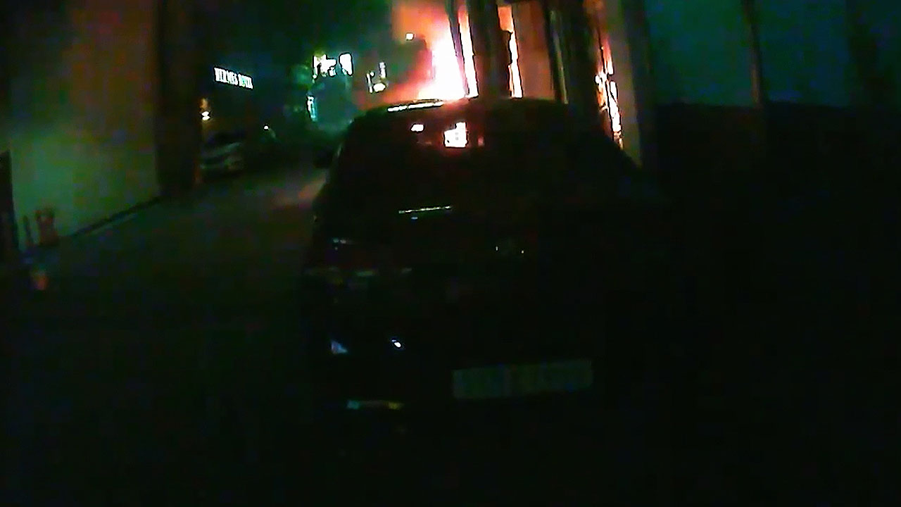 화재현장 의식 잃고 발견된 남성…CCTV 확인하자 반전