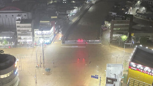 전남 무안 289㎜ 폭우 피해 속출…60대 남성 숨져