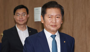 정청래, 오늘 DJ 묘역 참배&hellip;우상호 정무수석 접견도