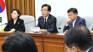 송언석 "방송3법은 공영방송 소멸법&hellip;모든 법적수단 동원 저지"