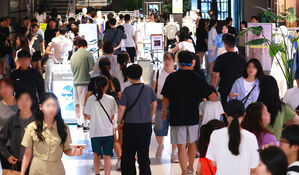 Z세대 10명 중 6명 "비싸도 착한기업 제품에 지갑 연다"