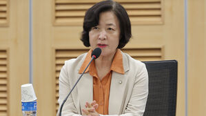 민주당, 이춘석 제명 조치&hellip;후임 법사위원장 추미애 지명