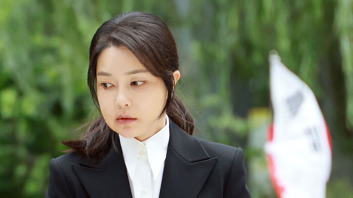 [속보] 특검 "김건희 조사 호칭은 '피의자'…진술 거부 안 해"