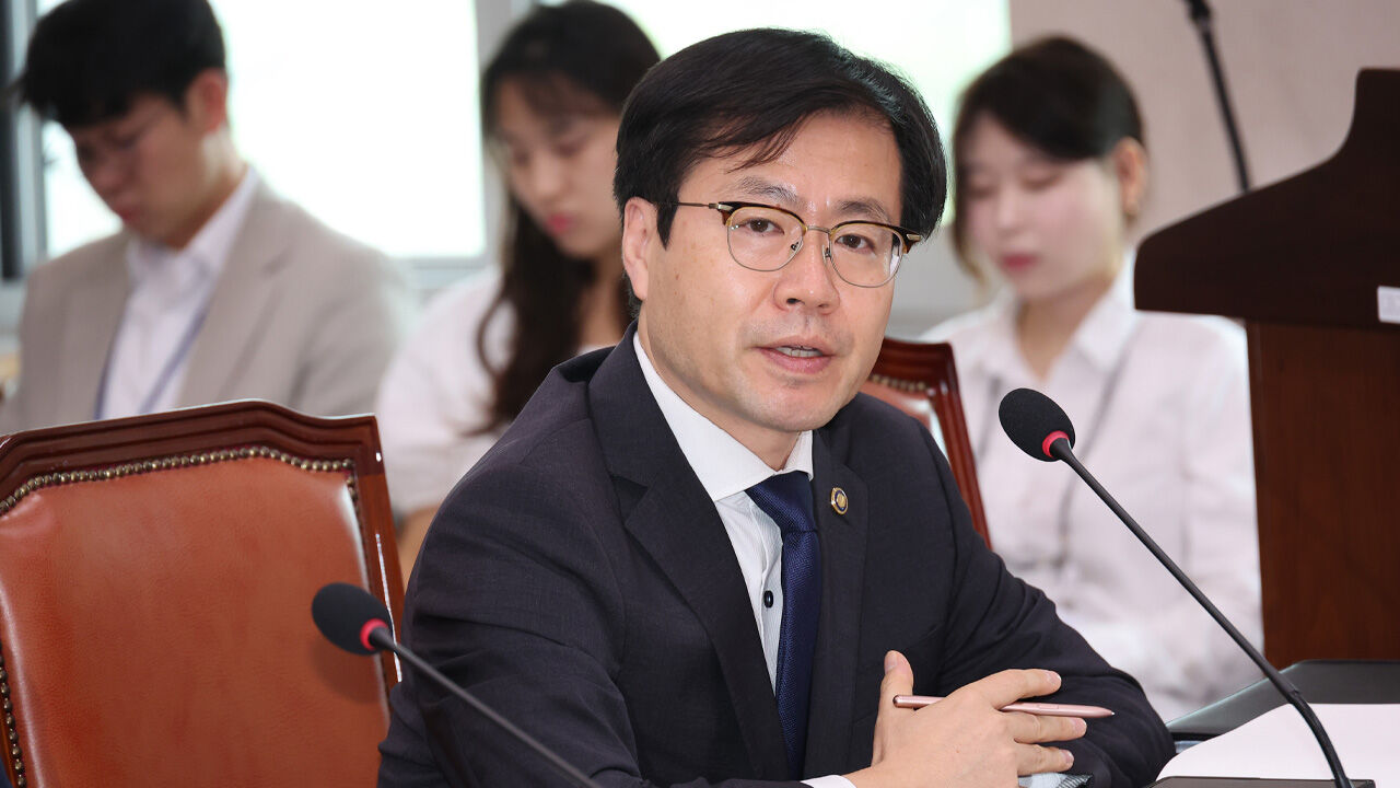 통상본부장 "관세, 안심할 수 없는 상황…통상전략 정비"