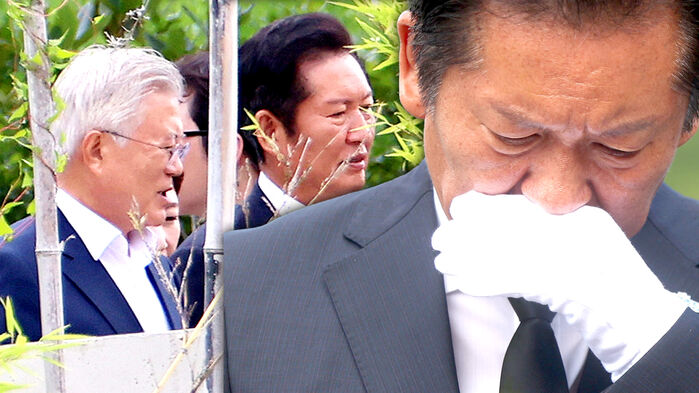눈물·콧물 훔친 정청래…문 전 대통령에 "잘하겠습니다"