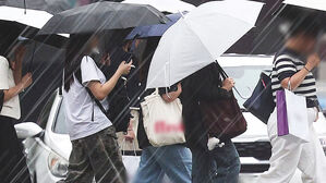 중부 많은 비&hellip;인천&middot;경기 북부 이틀간 최대 200㎜ 이상 쏟아져