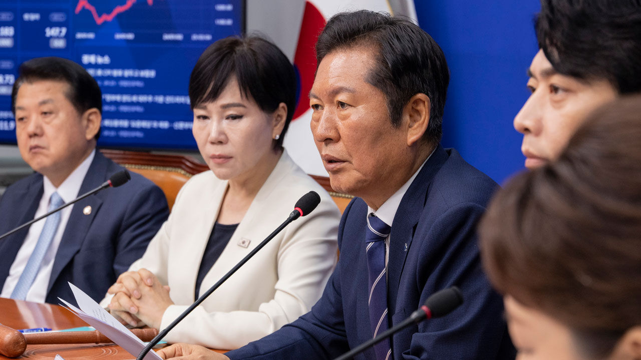민주, 조강특위·선거기획단 가동…내년 지방선거 준비 본격화