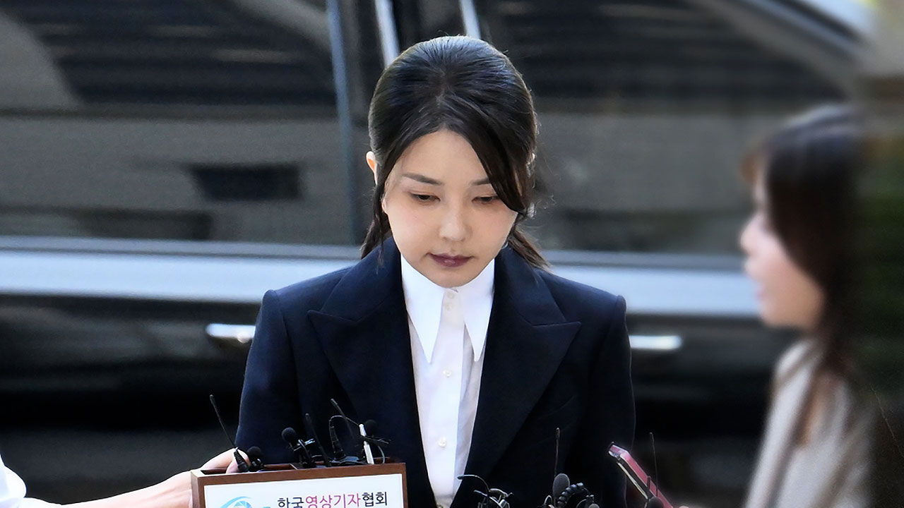 김건희 여사 구속…사상 첫 전 대통령 부부 동시구속