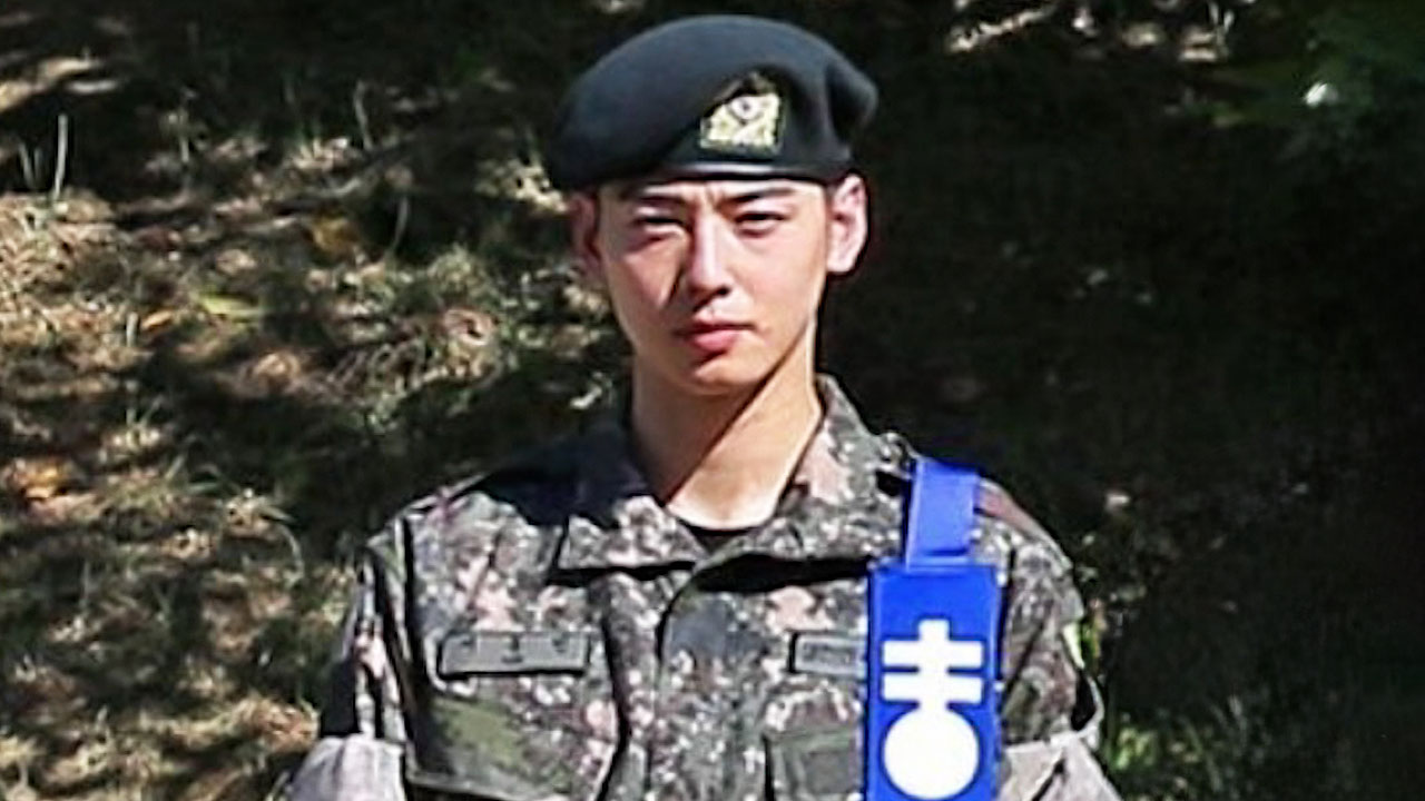 군대 간 차은우 근황 공개…'중대장 훈련병' 늠름한 모습