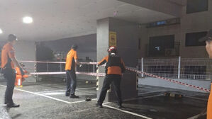 수원 다세대 주택 주차장 옹벽 붕괴 위험에 주민 15명 대피