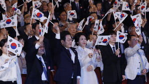 이 대통령, 재일동포에 별도 메시지&hellip;"광복은 재일동포 희생&middot;헌신 덕"