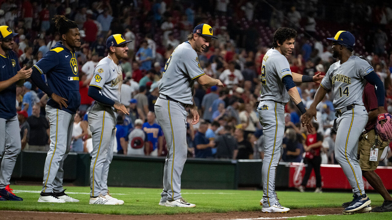 MLB 밀워키 14연승 질주…구단 최다 연승 신기록