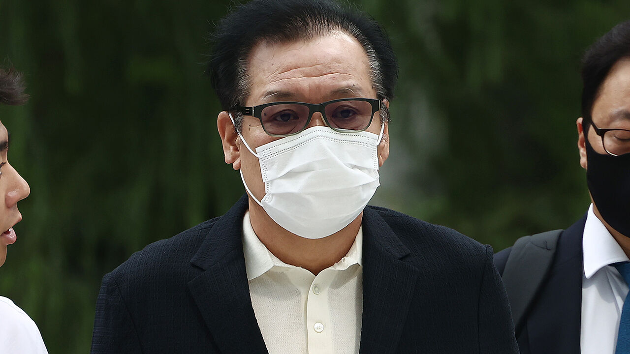 건진법사, 첫 특검 조사서 혐의 전면 부인…구속영장 검토