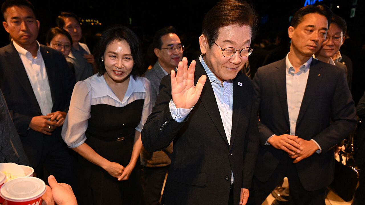 이 대통령, 케데헌 감독·트와이스와 'K팝 미래' 대화