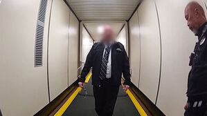비행 직전, 술 냄새 '풀풀'…"금연 껌 냄새라고요?"