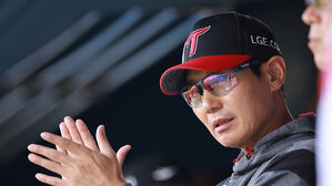 염경엽 LG 감독 "2년 전 1위는 버스 안에서…자력 우승 원한다"