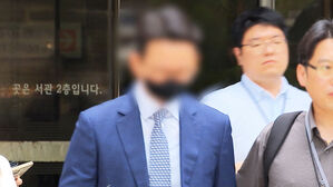 "김기현 대표 당선 도와"…'명부 대조' 협의 계속