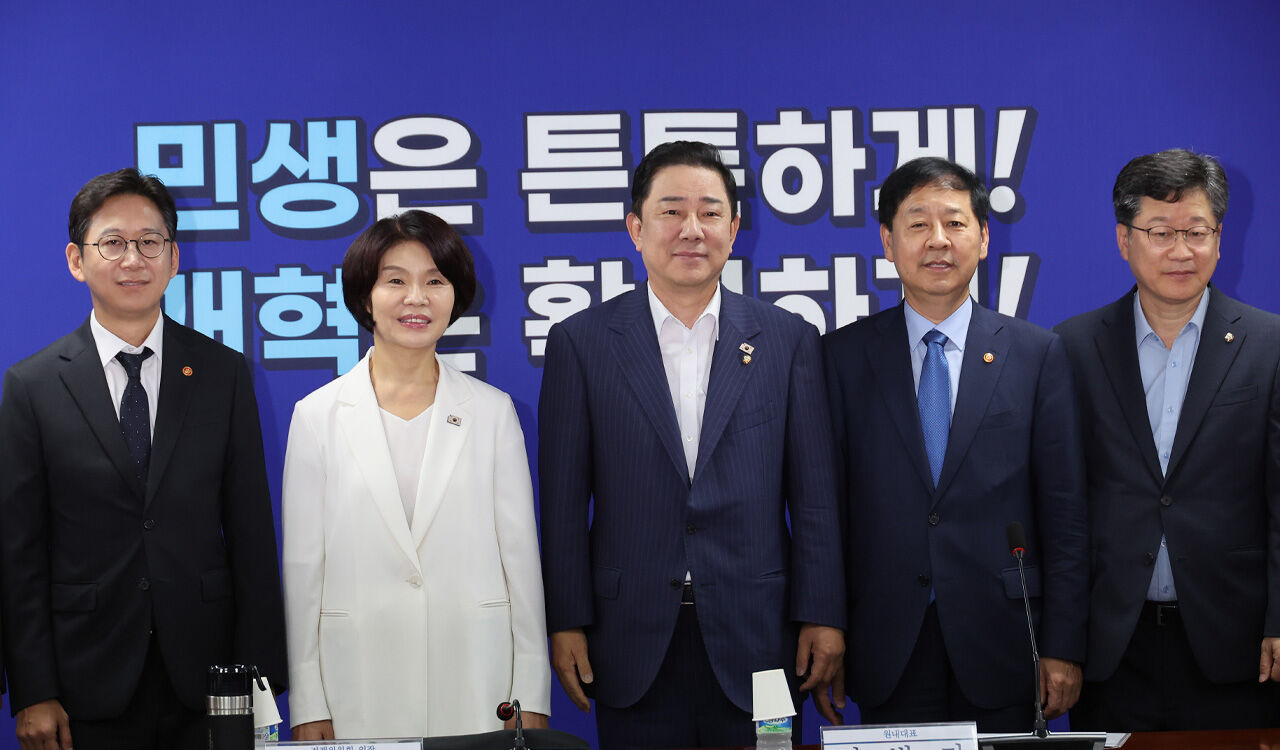 당정 "사회 전 분야 AI 대전환 추진…기업 과도한 형벌 합리화"