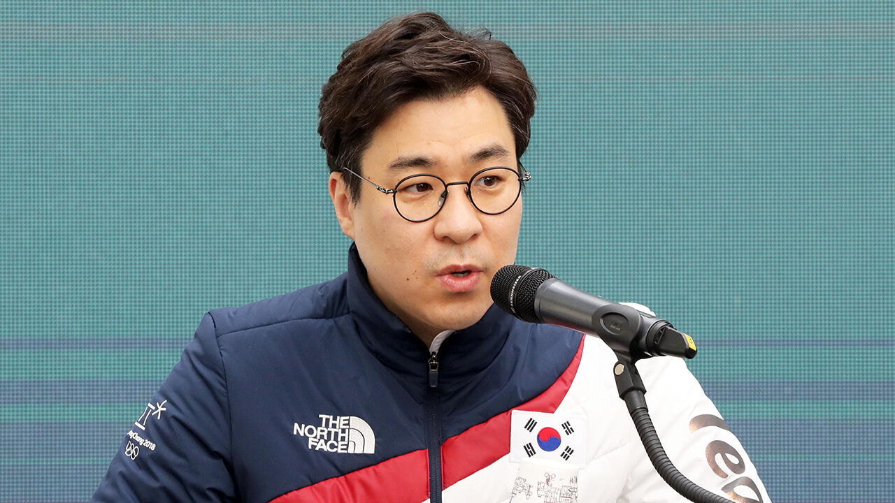빙상연맹, 쇼트트랙 대표팀 감독 교체…김선태 임시 총감독 선임