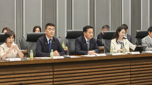 일한의원연맹 간사장 "한일 관계 역사적 전환점"