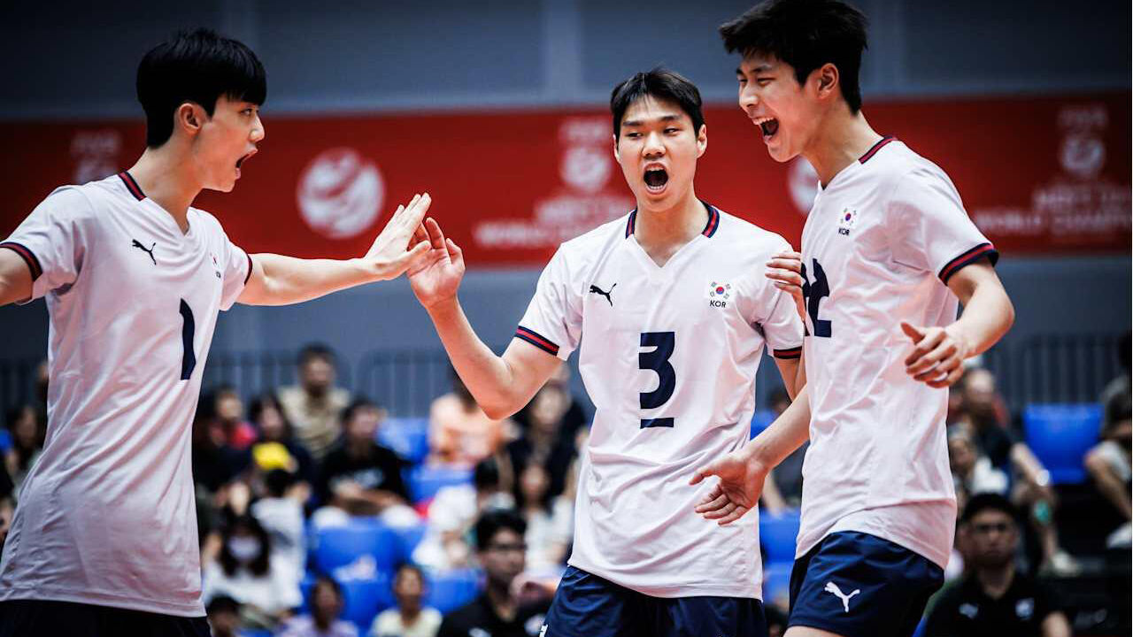 '윤경 18점' U-21 남자배구, 세계선수권서 캐나다에 역전승