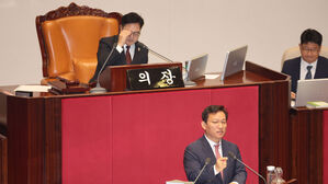 국힘 "기업활동 위축"&middot;민주 "불평등 해소"&hellip;노란봉투법 필리버스터 공방