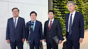 중국 특사단도 출국&hellip;"오늘 왕이 외교부장과 회담"