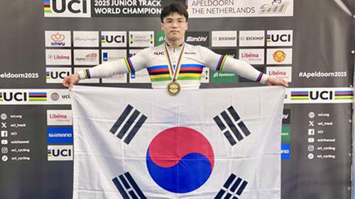사이클 최태호, 세계주니어선수권 스프린트 금메달…2관왕 달성