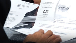 [취재파일] "SNS까지 뒤져본다"&hellip;미국 거주&middot;취업 때 '반미 정서' 심사